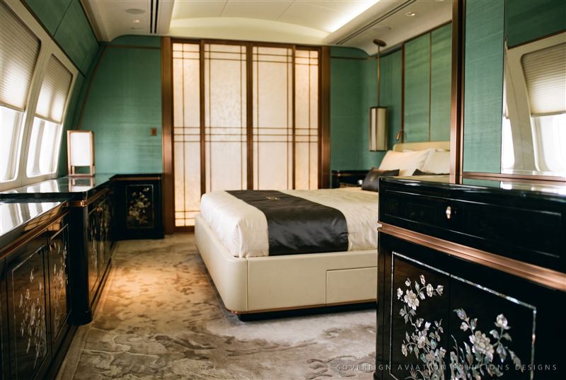 Stateroom with East Asian lacquer and silk design